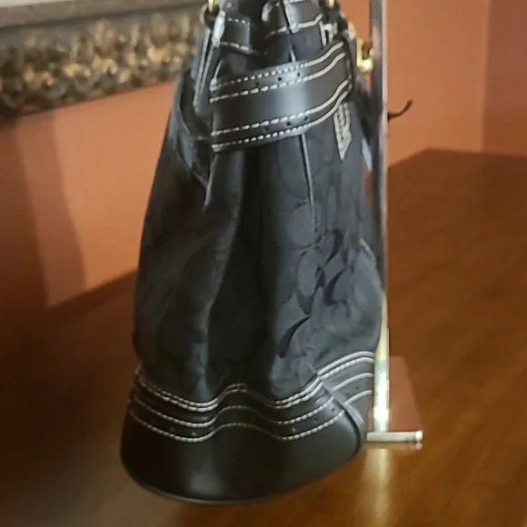 SOLD**Coach Hampton Vintage Carryall Shoulde Satchel EUC - Picture 6 of 15